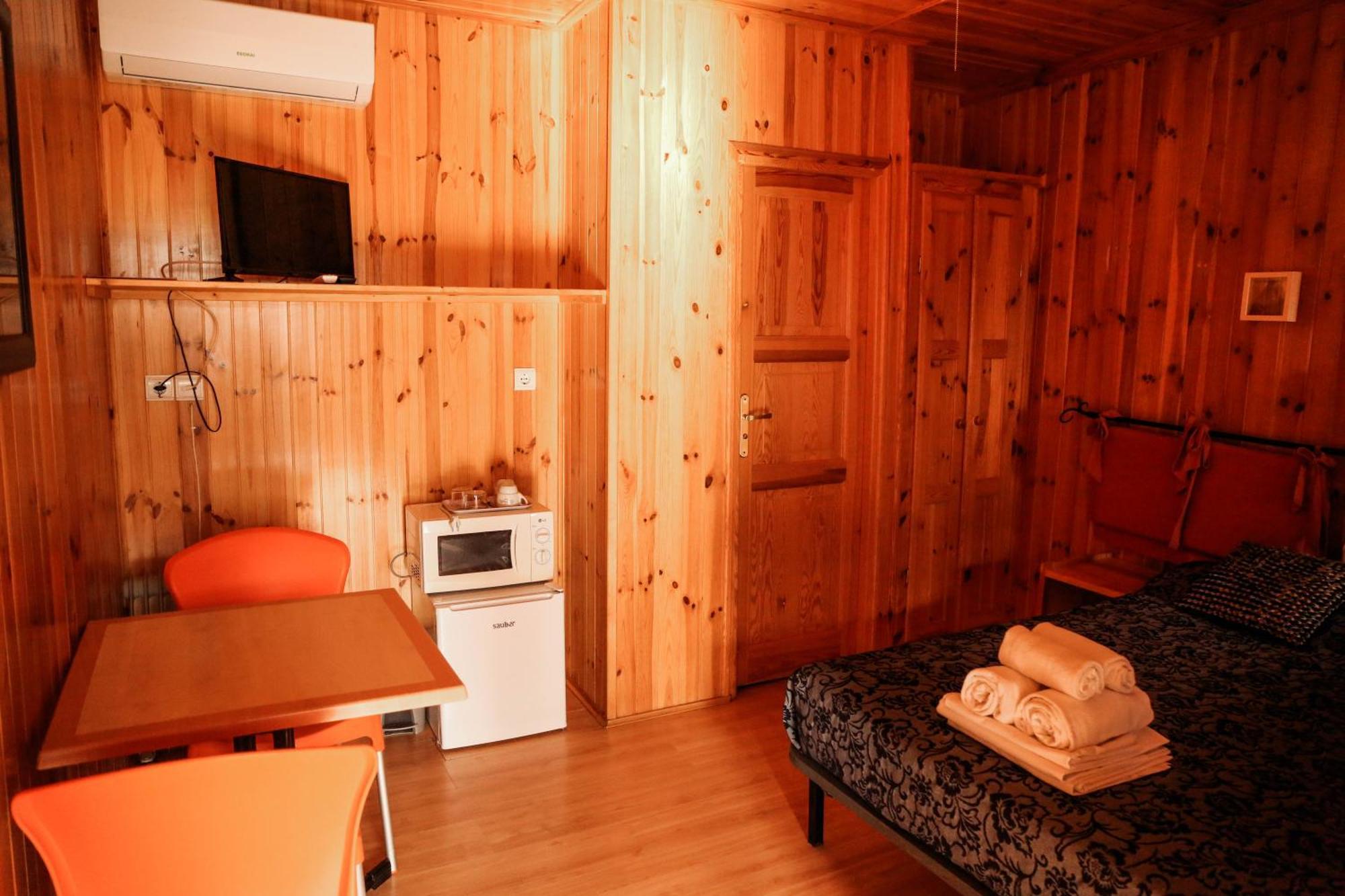 Camping Castillo De ลัวร์เร ภายนอก รูปภาพ